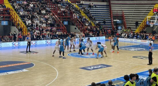 Napoli Basket Reggio Emilia